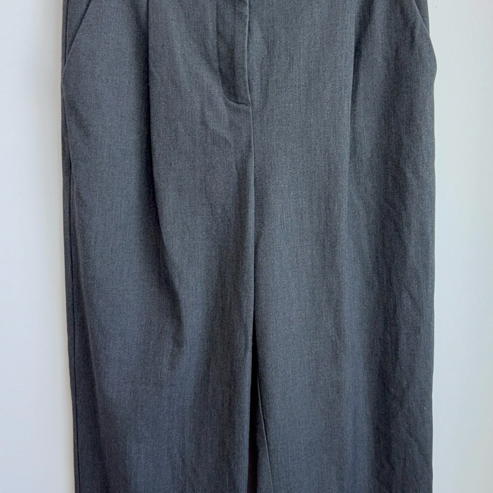 Oak + Fort grey pleated trouser Sz 2